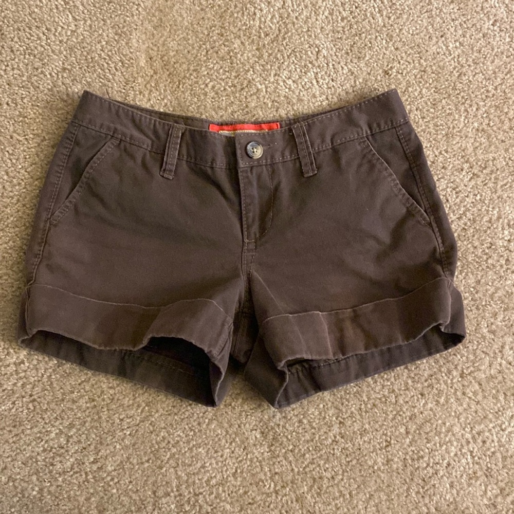 Old navy brown shorts
